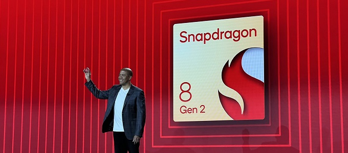 Mûholdas eléréseket biztosít a Qualcomm