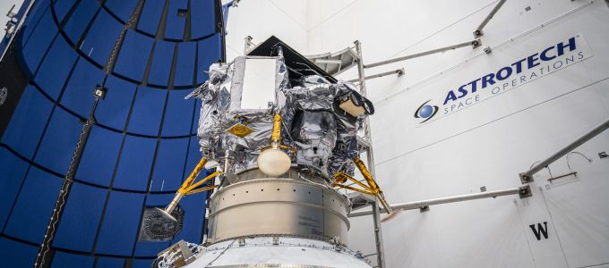 Holnap elég a Föld légkörében a Peregrine holdszonda