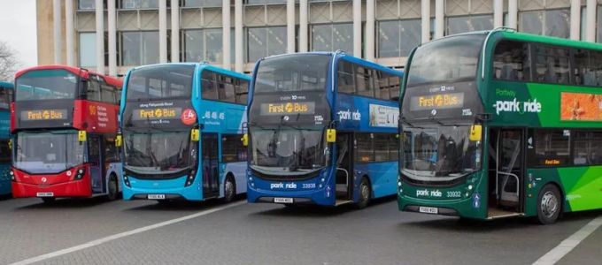 Az MI-nek adja át az irányítást az Egyesült Királyság egyik legnagyobb busztársasága