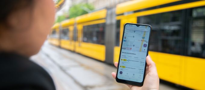 150 forintos mobiljeggyel korlátlanul lehet utazni szerdán a BKV-n