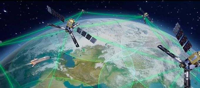 Kémmûhold-hálózat kiépítésére kapott megbízást Elon Musk