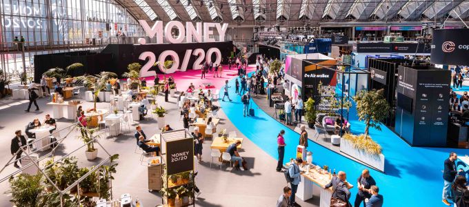 Az európai bankok attól tartanak, hogy az MI növelni fogja függõ­sé­güket az amerikai IT-cégektõl