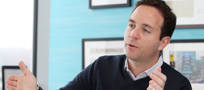 Nem akar többé "csajozós app" lenni a Tinder