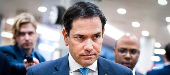 Az USA a vízum megvonásával fogja büntetni a közösségi platformok külföldi moderálását