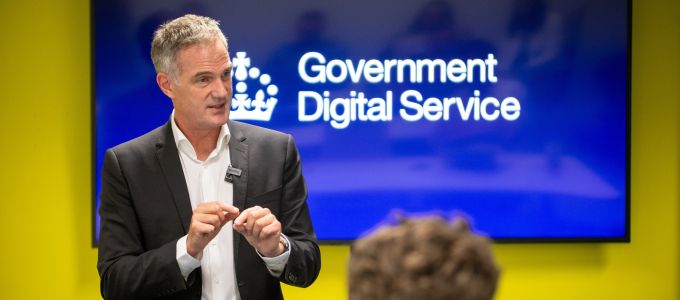 A ChatGPT fog válaszolni az angol közszolgáltatásoknál