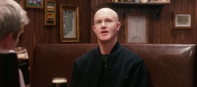 A Coinbase vezetõje kirúgta azokat a fejlesztõket, akik nem használtak MI-t