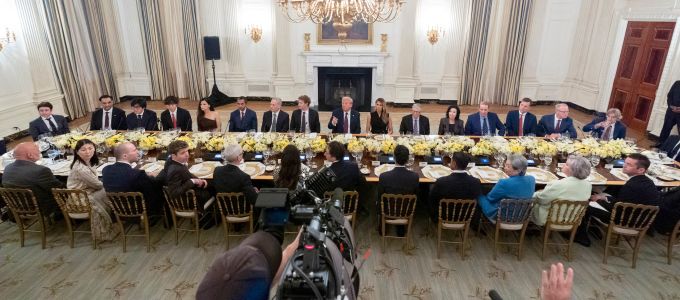 Trump felsorakoztatta maga mellett az IT-vezéreket