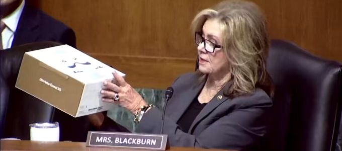 A gyerekek védelme helyett a nyereséget választotta a Meta a VR-platformján