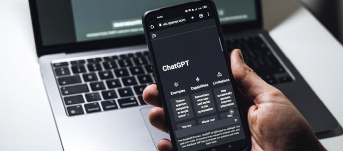 Hetente 1 millió felhasználó beszél öngyilkosságról a ChatGPT-vel