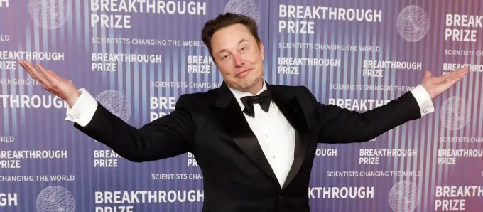 Grok szerint Elon Musk okosabb, mint Leonardo Da Vinci