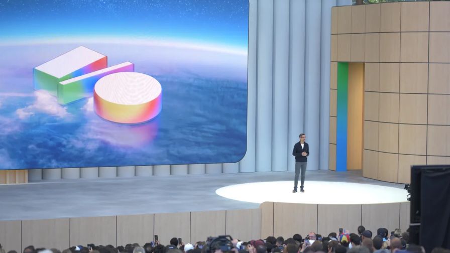 A Gemininek köszönhetõen nyerésre áll a Google az MI-versenyben