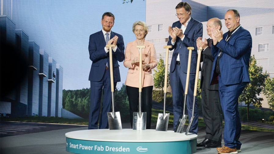 Elkészült az Infineon szupermodern drezdai chipgyára