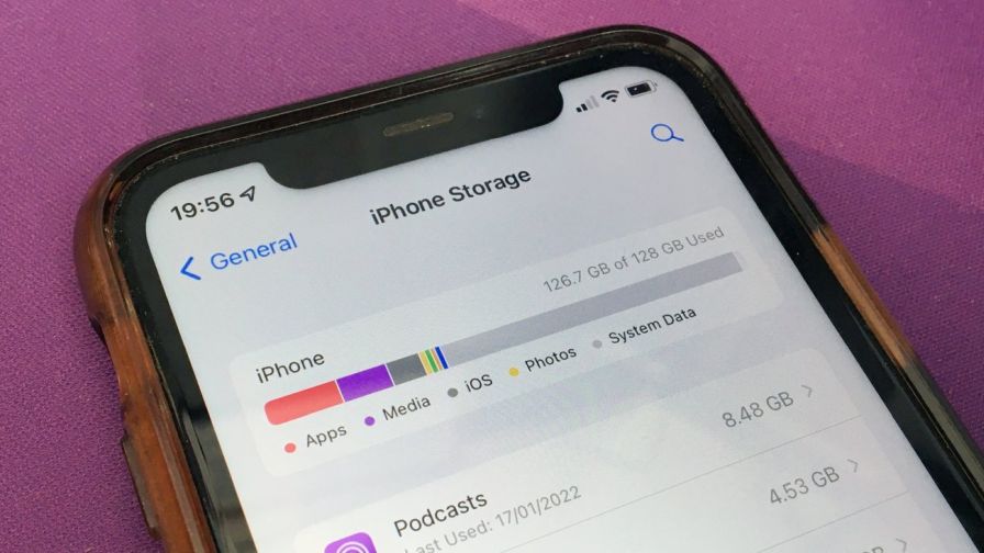 Az Apple a memóriahiány következtében emeli az árakat