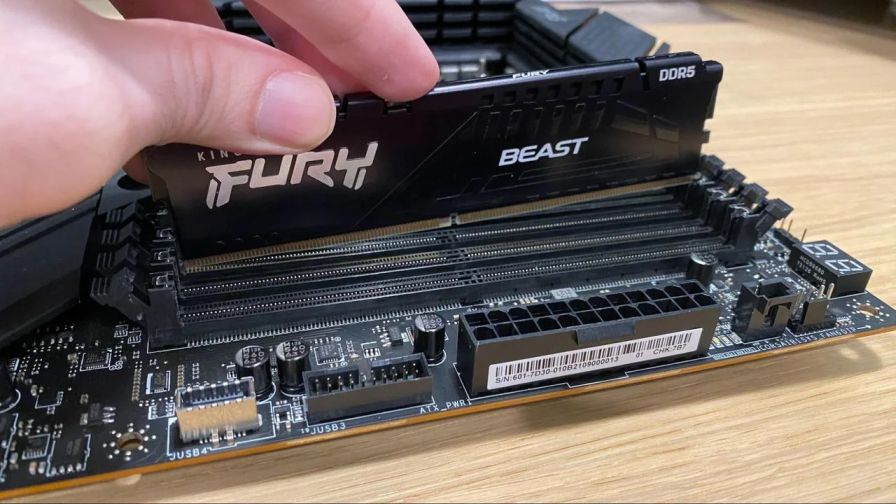 A Microsoft eltüntette a 32 GB memória ajánlását a weboldaláról