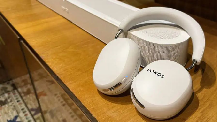 Új fejhallgatóval és komoly MI offenzívával álmodik nagyot a Sonos