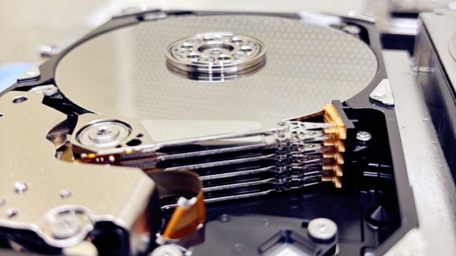 A Seagate és a Toshiba versenybe szállt a TDK merevlemezfej üzletágáért