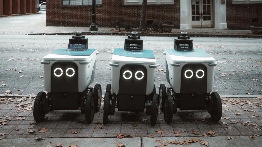 Letartóztattak egy nőt Philadelphiában, mert elállta egy csomagszállító robot útját